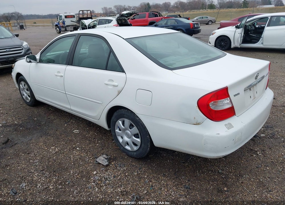 2004 TOYOTA CAMRY LE VIN: 4T1BE32KX4U354077