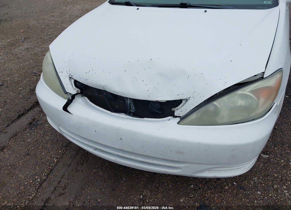 2004 TOYOTA CAMRY LE VIN: 4T1BE32KX4U354077