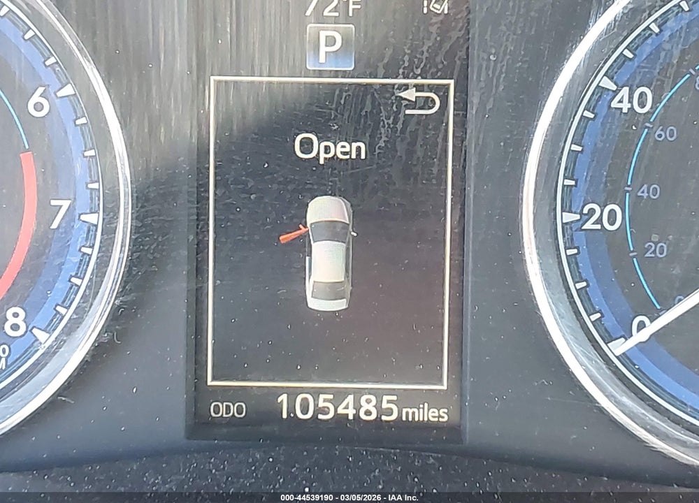 2017 TOYOTA COROLLA SE VIN: 5YFBURHE8HP715241