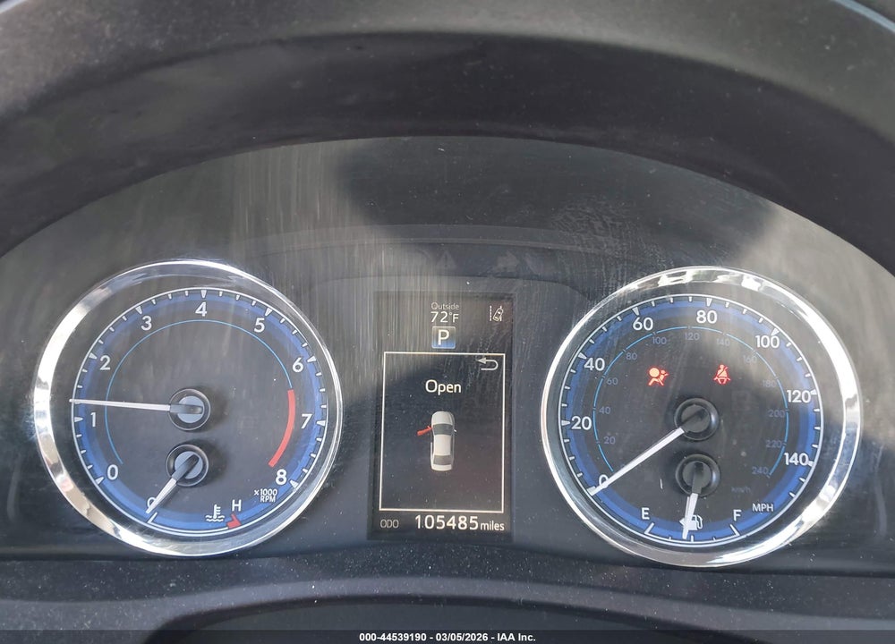 2017 TOYOTA COROLLA SE VIN: 5YFBURHE8HP715241