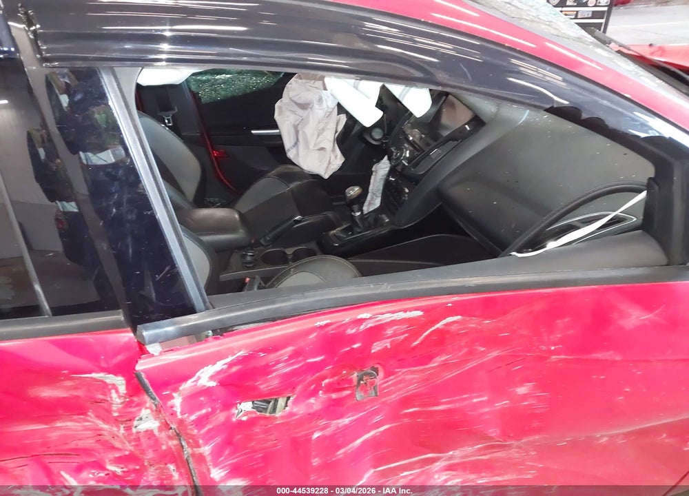 2013 FORD FOCUS ST VIN: 1FADP3L93DL252215