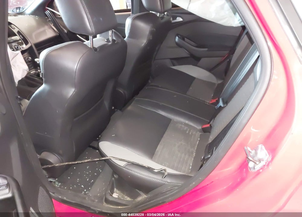 2013 FORD FOCUS ST VIN: 1FADP3L93DL252215