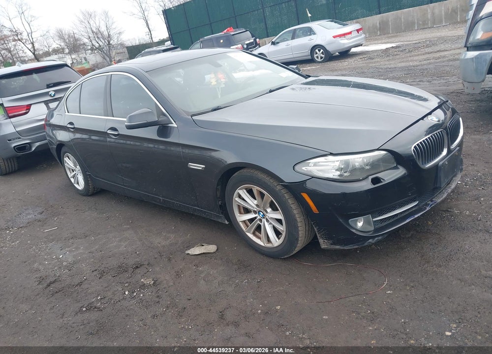 2014 BMW 528I XDRIVE VIN: WBA5A7C53ED613987