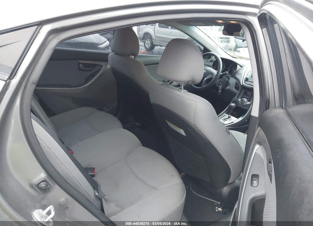 2013 HYUNDAI ELANTRA GLS VIN: 5NPDH4AE9DH313083