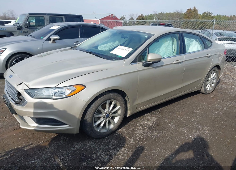 2017 FORD FUSION SE VIN: 3FA6P0H74HR108369