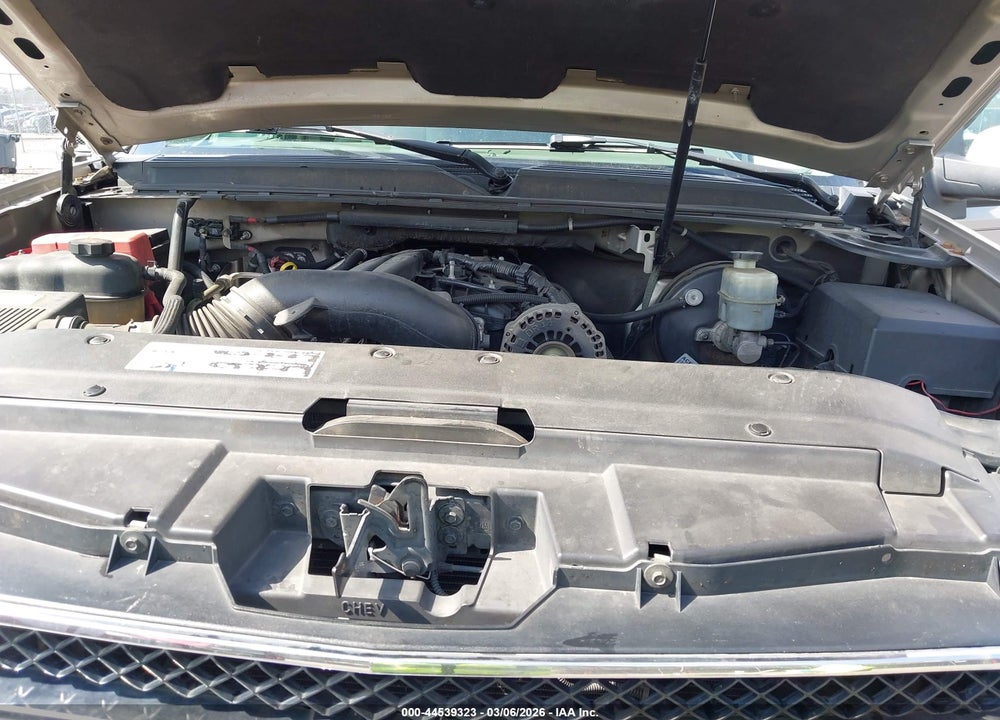 2007 CHEVROLET SUBURBAN 1500 LT VIN: 3GNFC16J57G170536