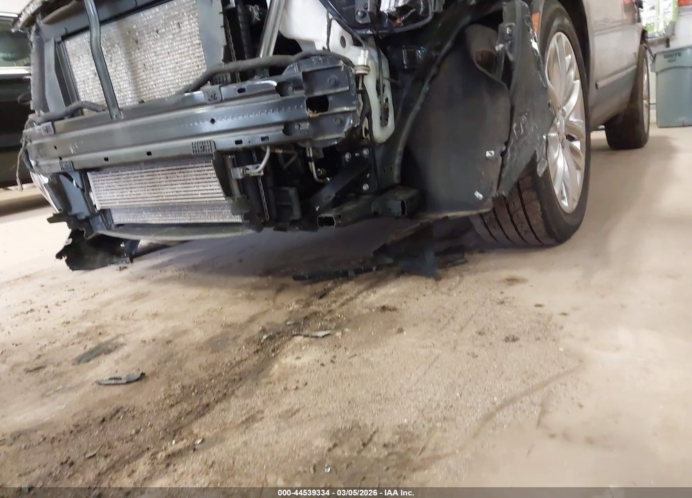 2017 CADILLAC XT5 PLATINUM VIN: 1GYKNFRS4HZ294697