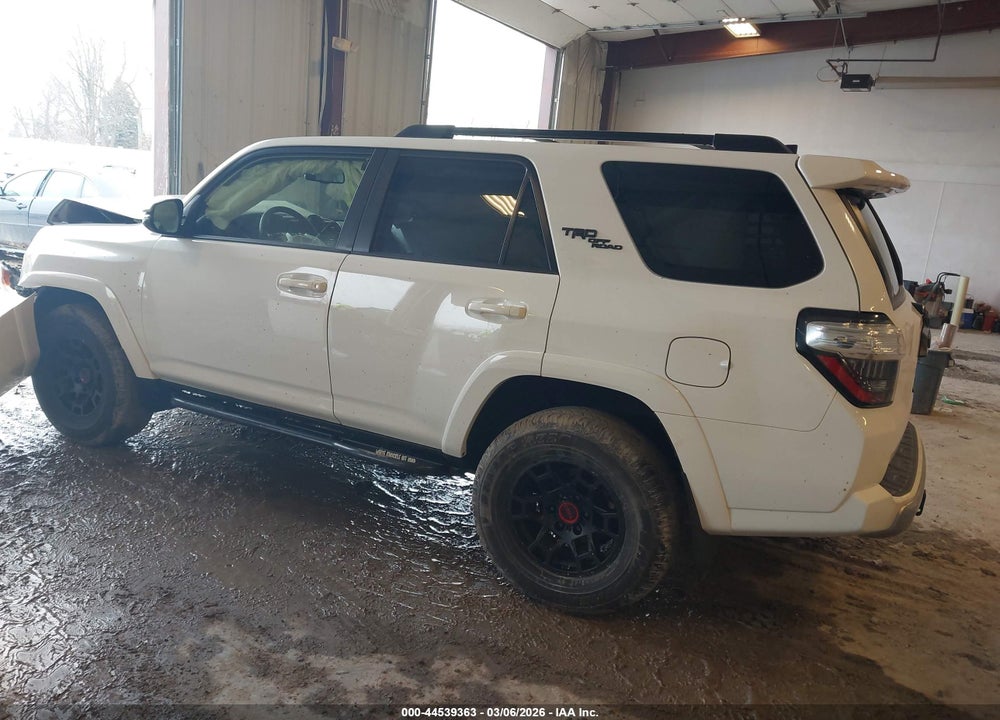 2024 TOYOTA 4RUNNER TRD OFF ROAD PREMIUM VIN: JTERU5JR5R6253519