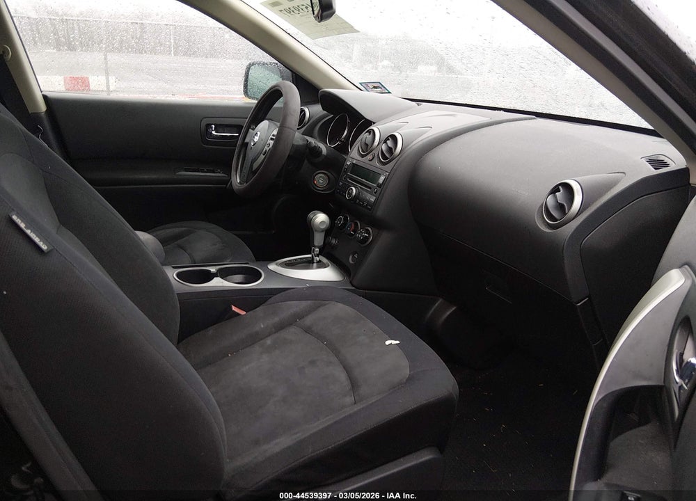 2010 NISSAN ROGUE S VIN: JN8AS5MV9AW611908