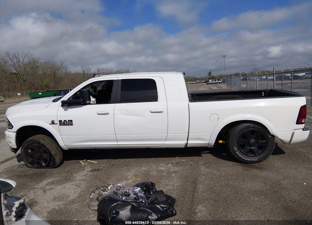 2018 RAM 2500 LAIE  4X4 6'4 BOX VIN: 3C6UR5NL2JG127232