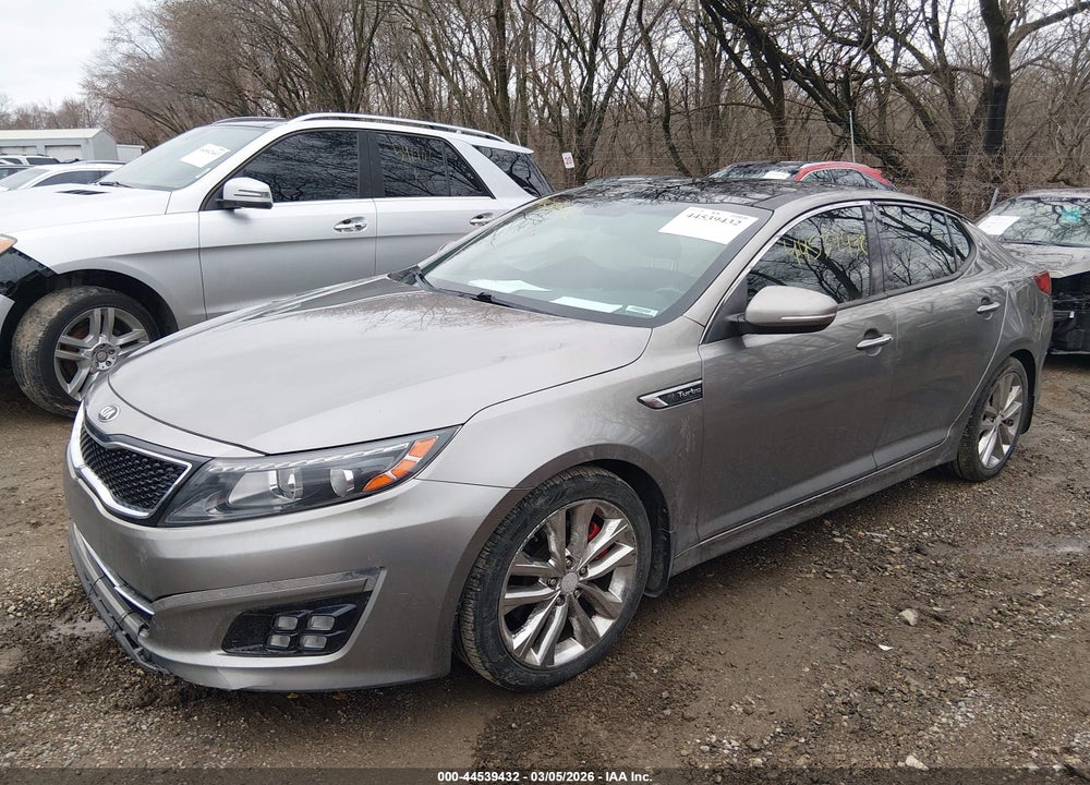 2015 KIA OPTIMA SXL TURBO VIN: 5XXGR4A60FG395495