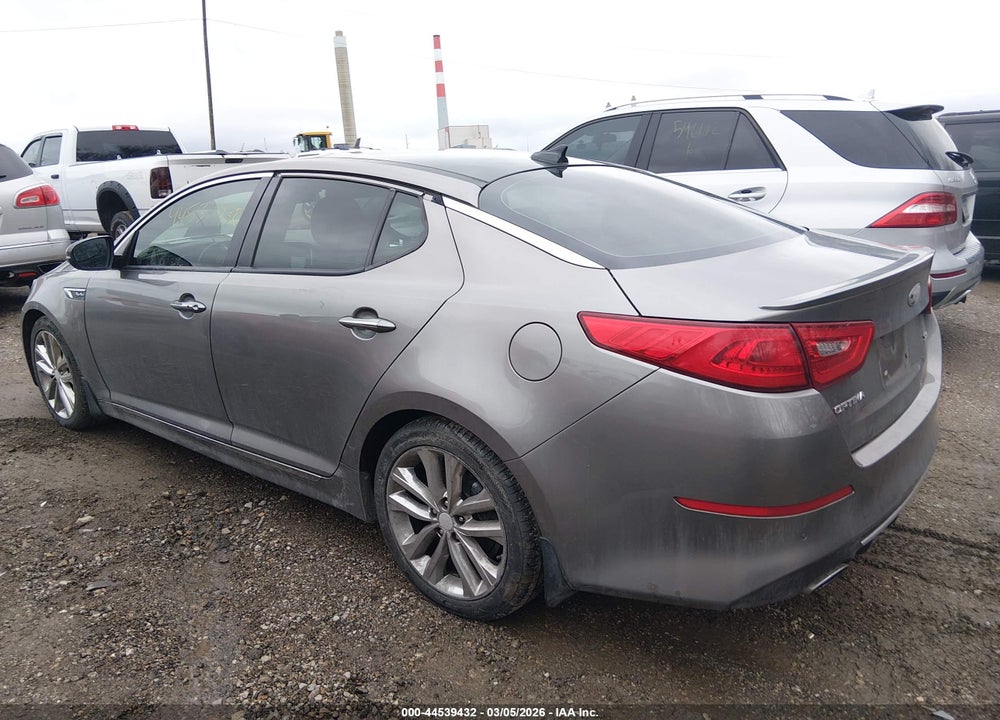 2015 KIA OPTIMA SXL TURBO VIN: 5XXGR4A60FG395495