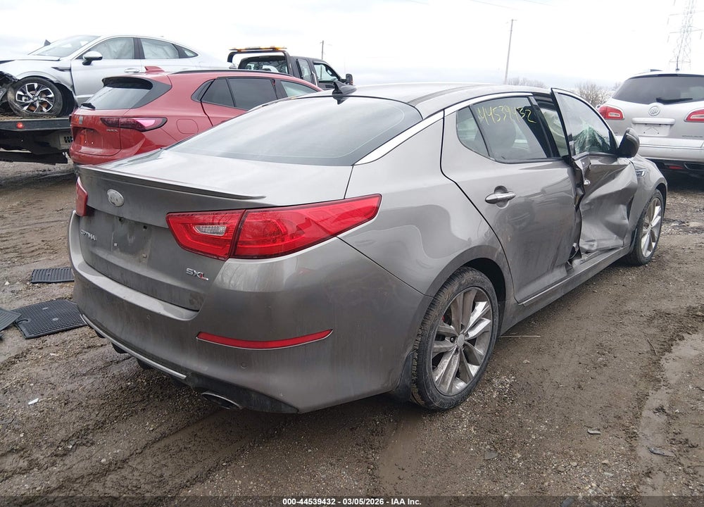 2015 KIA OPTIMA SXL TURBO VIN: 5XXGR4A60FG395495