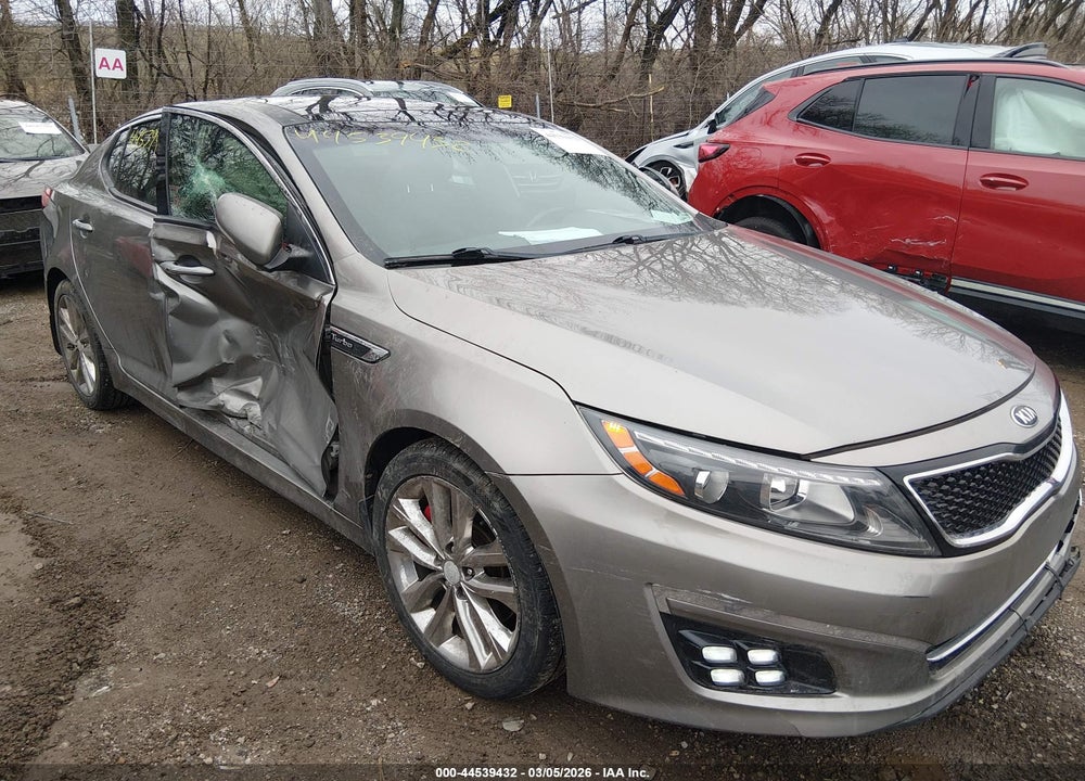 2015 KIA OPTIMA SXL TURBO VIN: 5XXGR4A60FG395495
