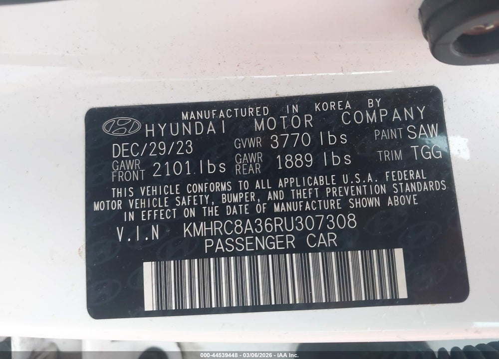 2024 HYUNDAI VENUE SEL VIN: KMHRC8A36RU307308