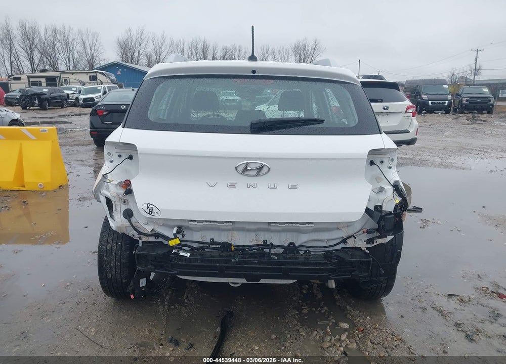 2024 HYUNDAI VENUE SEL VIN: KMHRC8A36RU307308