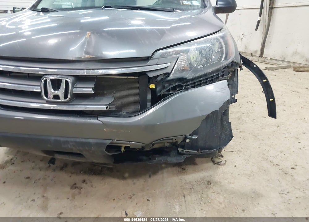 2014 HONDA CR-V LX VIN: 2HKRM4H38EH662744