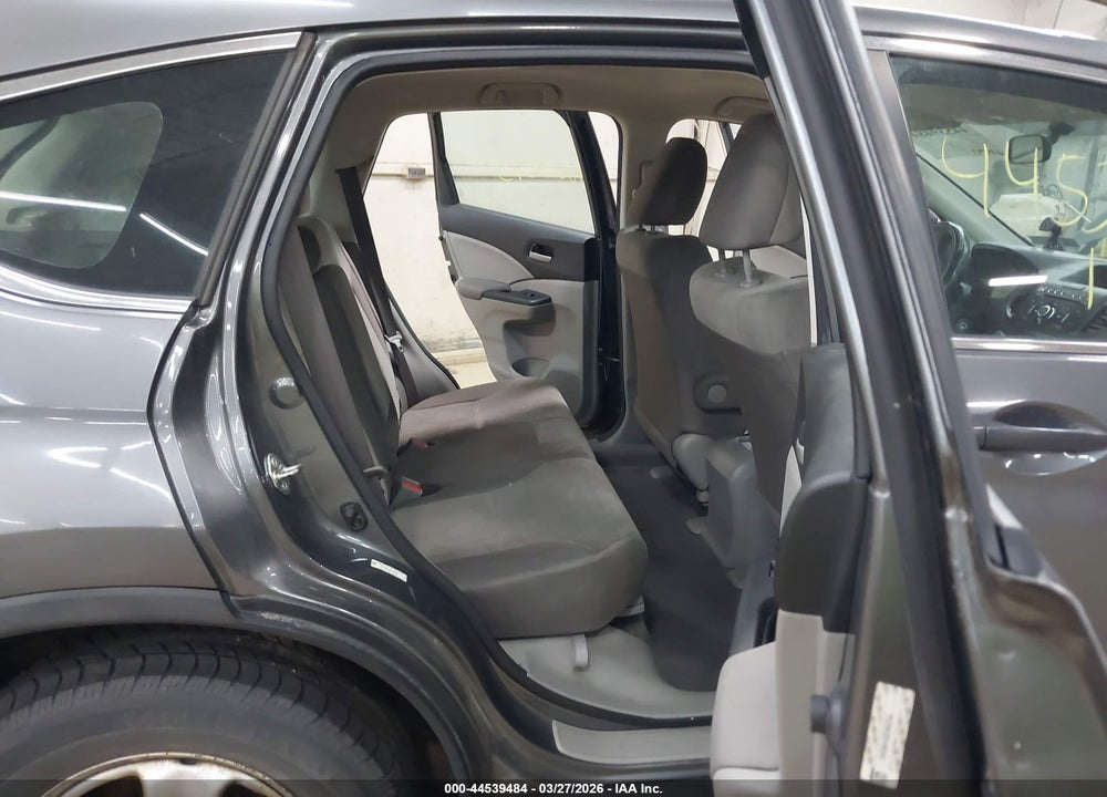 2014 HONDA CR-V LX VIN: 2HKRM4H38EH662744