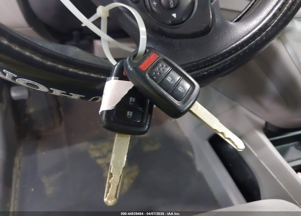 2014 HONDA CR-V LX VIN: 2HKRM4H38EH662744