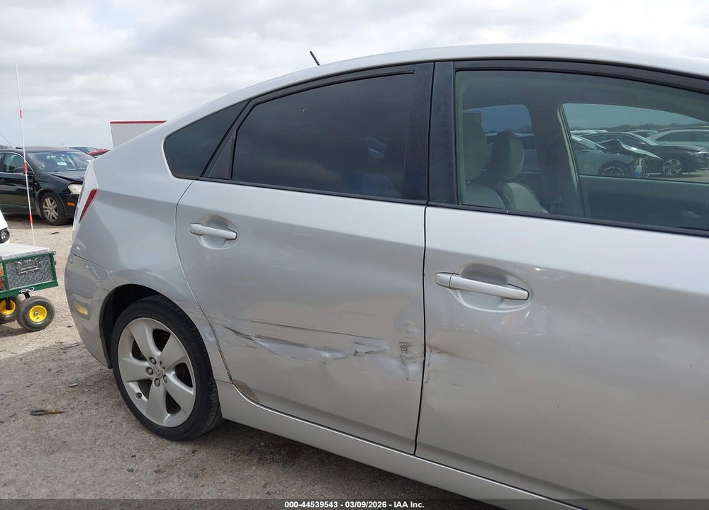 2011 TOYOTA PRIUS FIVE VIN: JTDKN3DU0B0281244