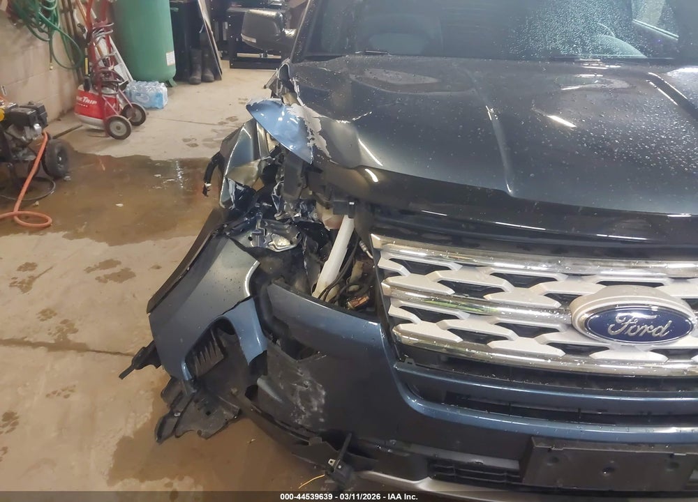 2019 FORD EXPLORER XLT VIN: 1FM5K8D89KGA76076