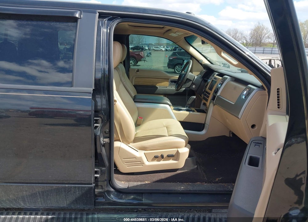2011 FORD F-150 LARIAT VIN: 1FTFW1CT0BFB43311