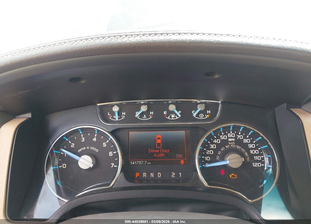 2011 FORD F-150 LARIAT VIN: 1FTFW1CT0BFB43311
