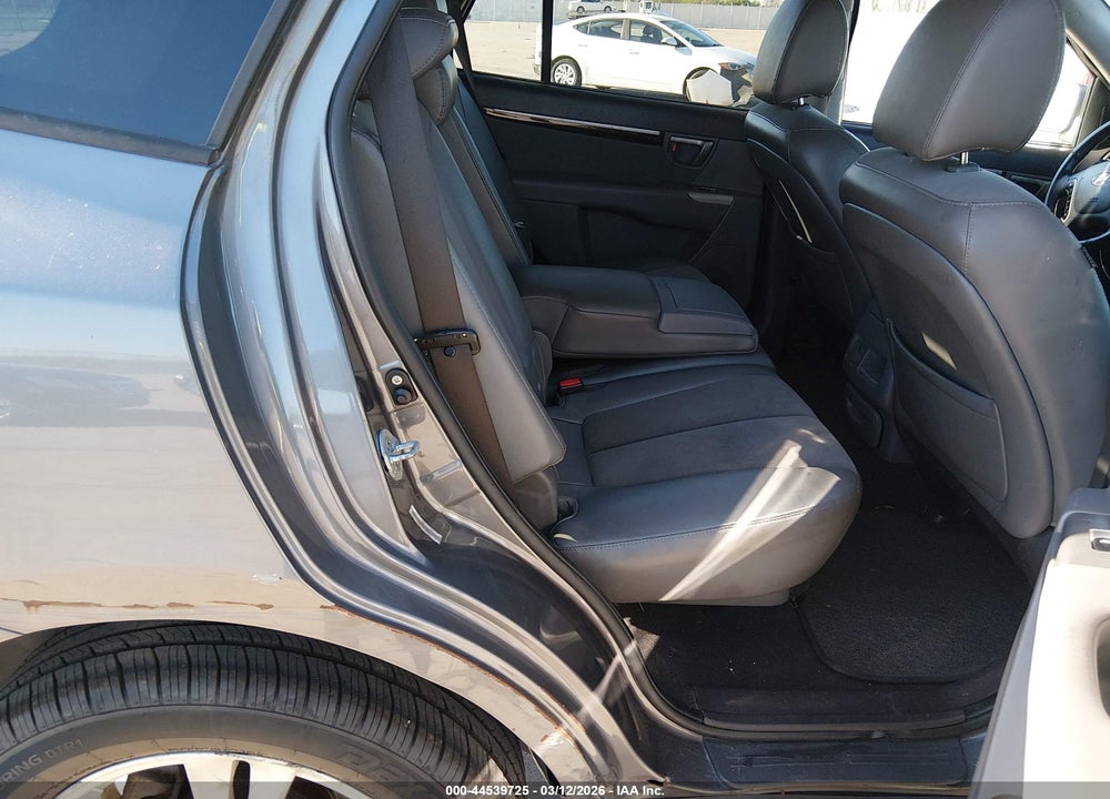 2010 HYUNDAI SANTA FE SE VIN: 5NMSH4AG9AH376931