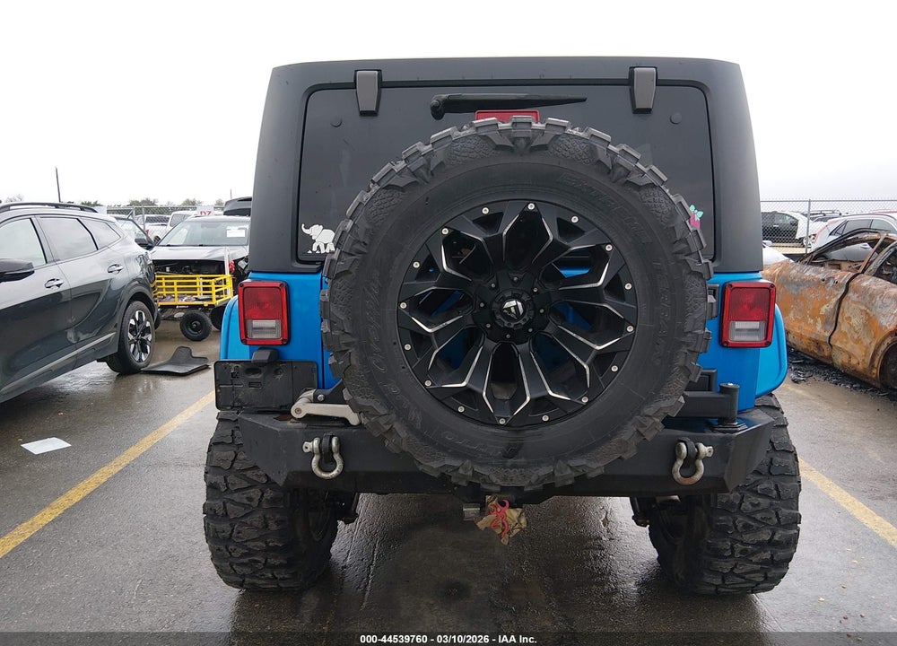 2015 JEEP WRANGLER UNLIMITED SPORT VIN: 1C4BJWDG3FL502718