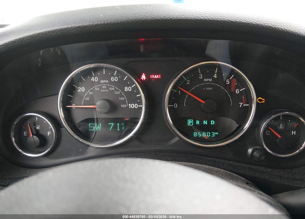 2015 JEEP WRANGLER UNLIMITED SPORT VIN: 1C4BJWDG3FL502718