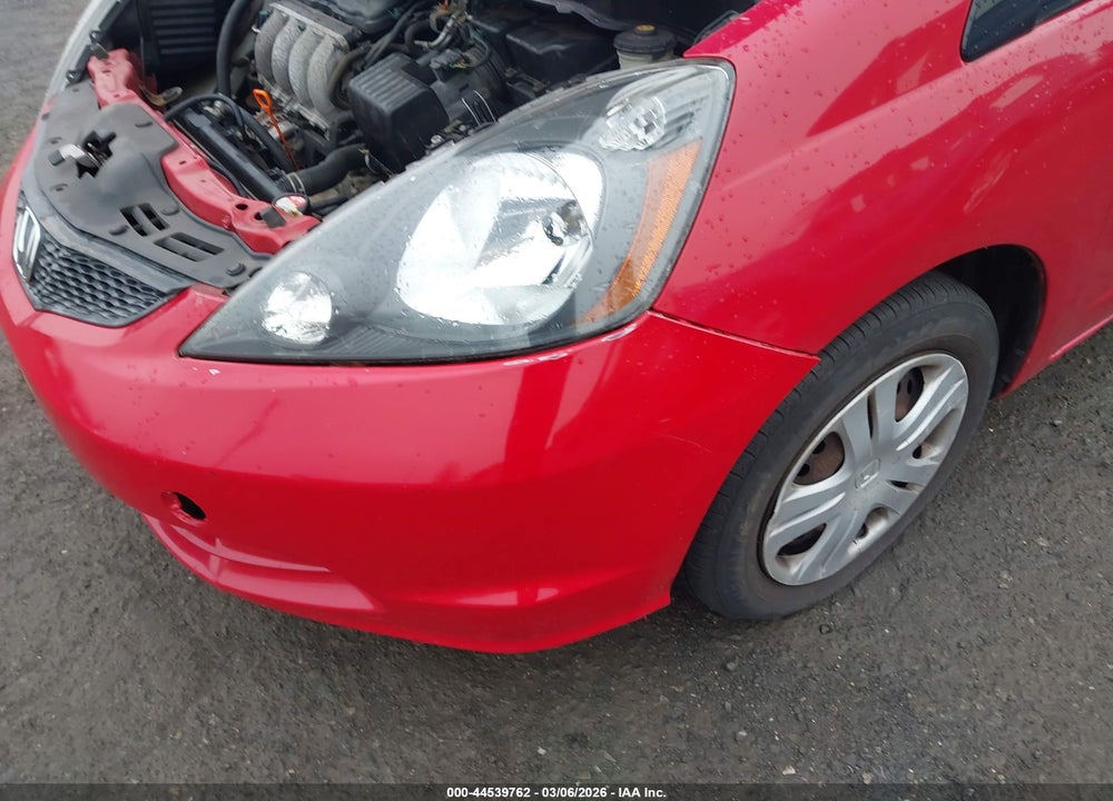 2009 HONDA FIT VIN: JHMGE87239S036190