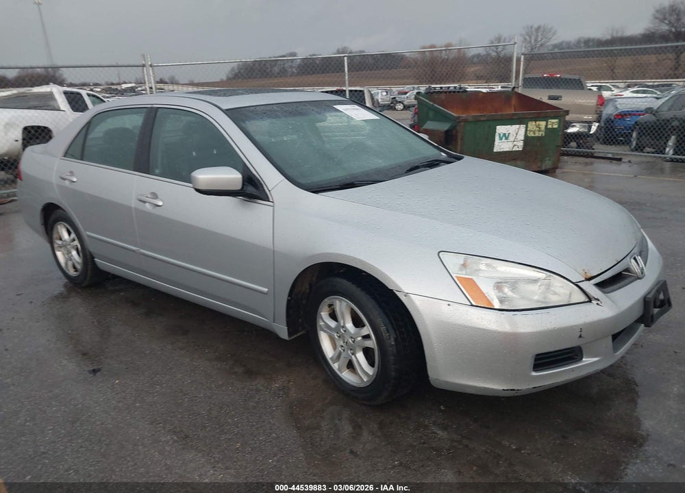 2007 HONDA ACCORD 2.4 EX VIN: 1HGCM56827A177554