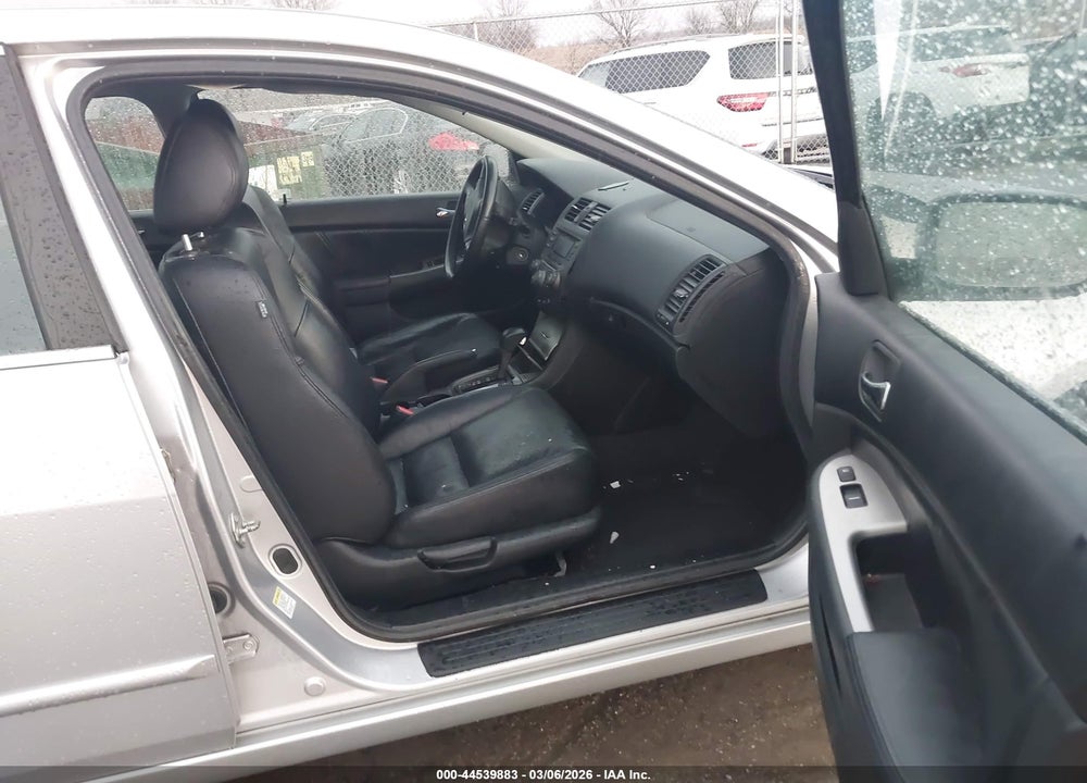 2007 HONDA ACCORD 2.4 EX VIN: 1HGCM56827A177554