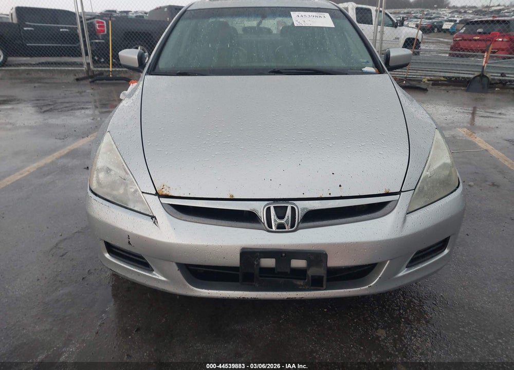 2007 HONDA ACCORD 2.4 EX VIN: 1HGCM56827A177554