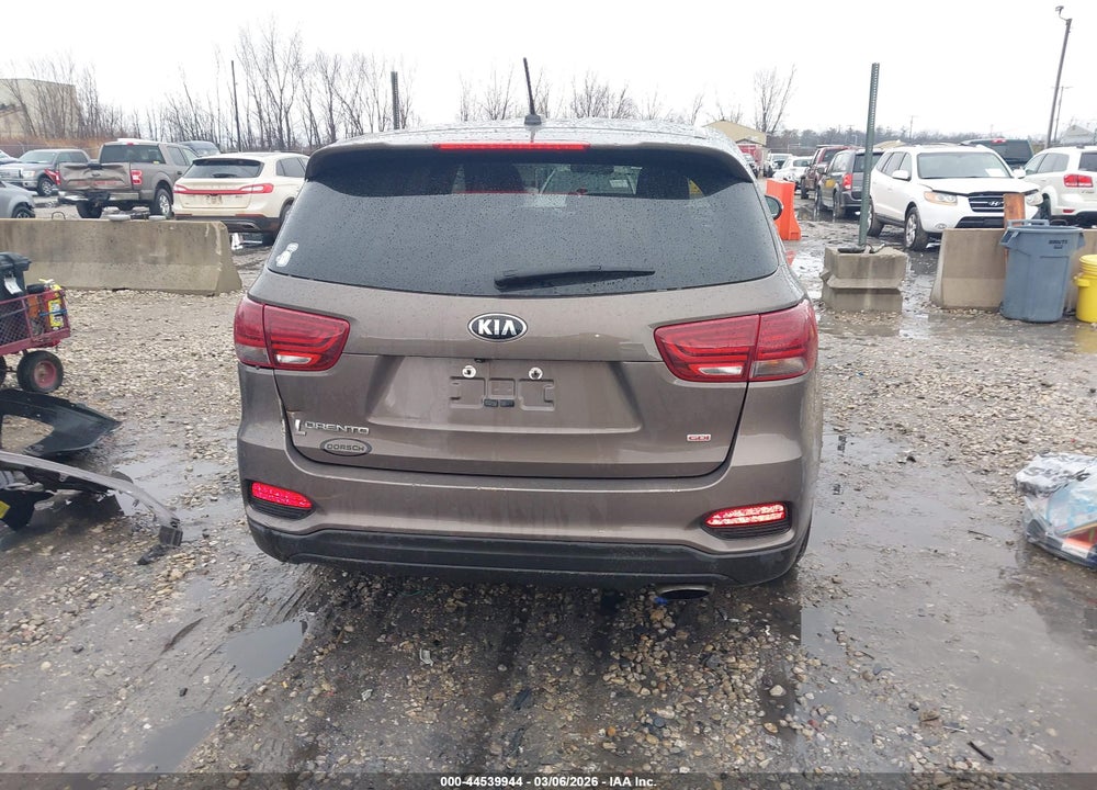 2020 KIA SORENTO 2.4L LX VIN: 5XYPG4A39LG650177