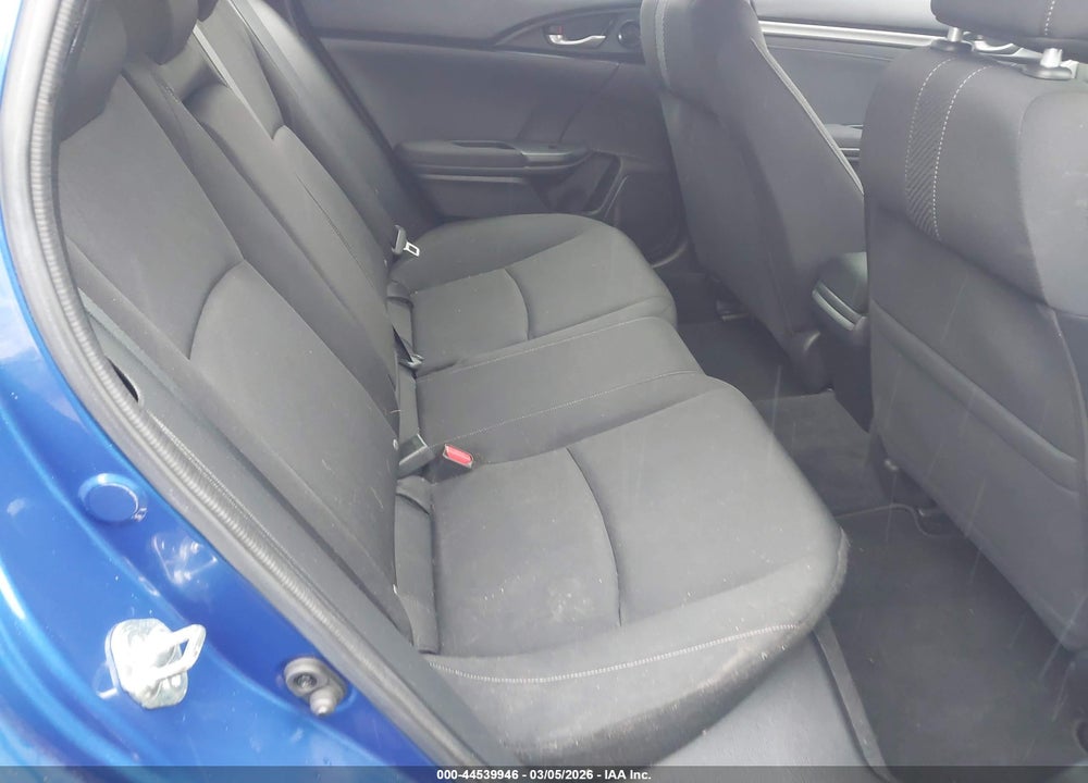 2018 HONDA CIVIC HATCHBACK EX VIN: SHHFK7H51JU225851