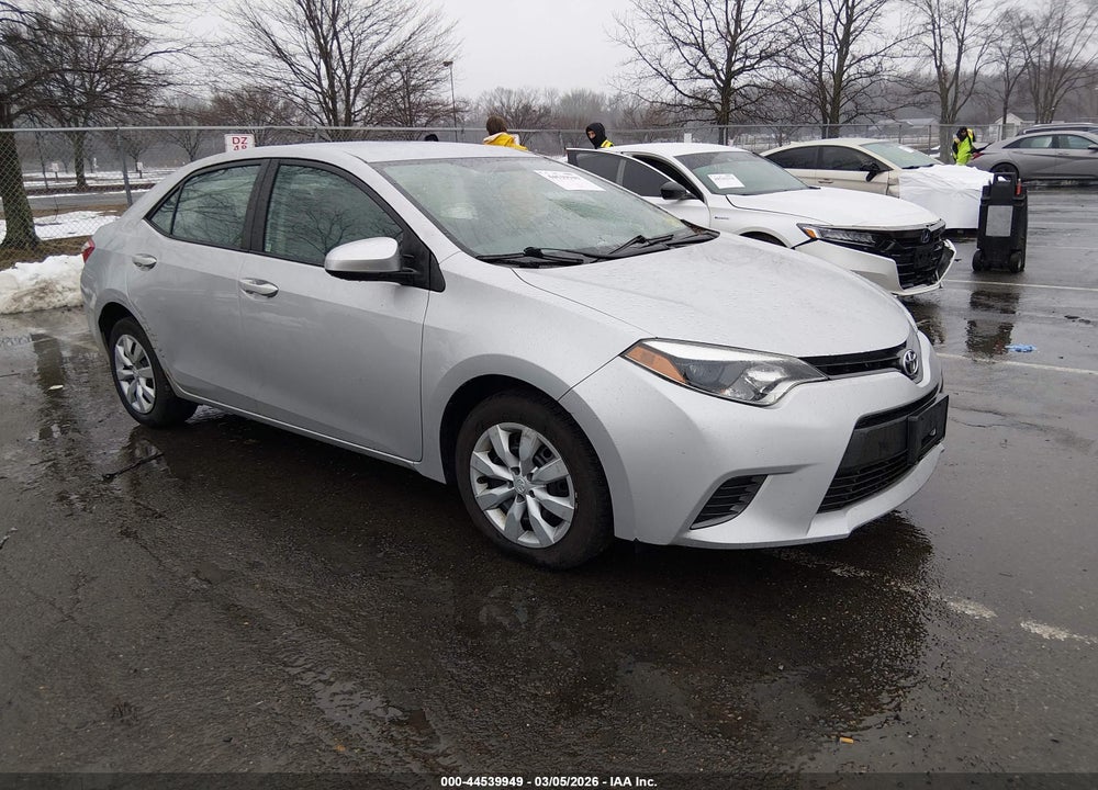 2015 TOYOTA COROLLA LE VIN: 2T1BURHE7FC320013
