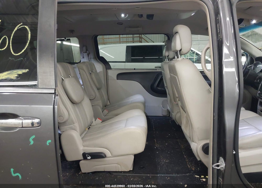 2016 CHRYSLER TOWN & COUNTRY TOURING VIN: 2C4RC1BG4GR254485