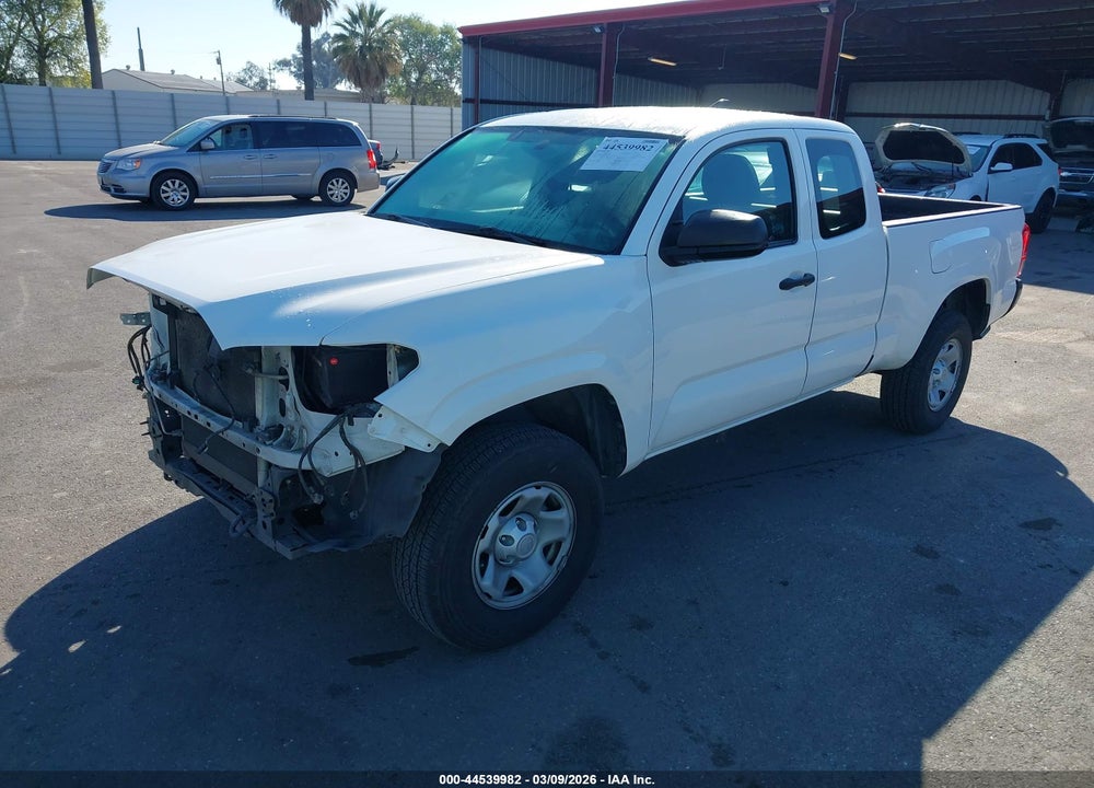 2017 TOYOTA TACOMA SR VIN: 5TFRX5GNXHX096501