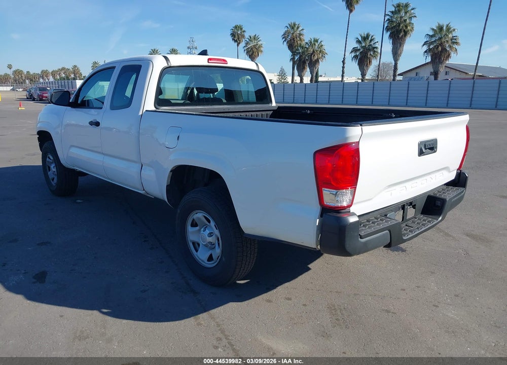 2017 TOYOTA TACOMA SR VIN: 5TFRX5GNXHX096501