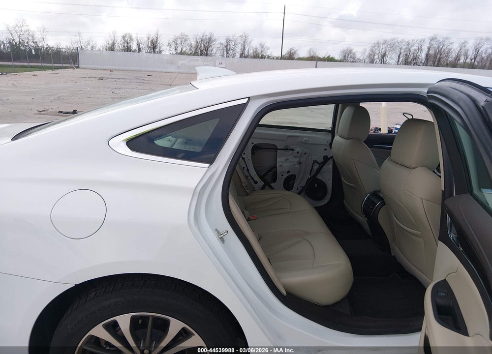 2017 BUICK LACROSSE PREFERRED VIN: 1G4ZN5SS1HU143561