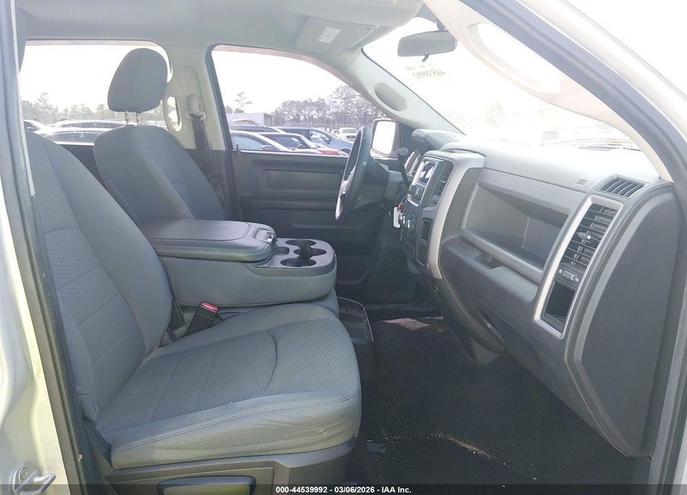 2014 RAM 1500 EXPRESS VIN: 1C6RR7KT6ES168936