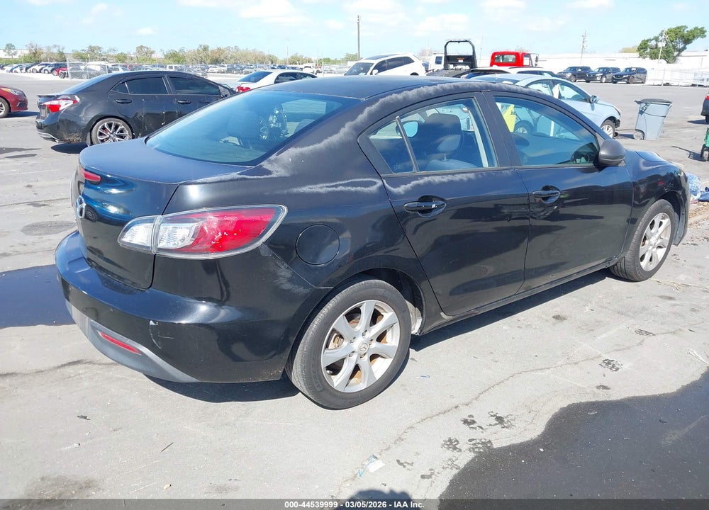 2011 MAZDA 3 I TOURING VIN: JM1BL1VF7B1446677