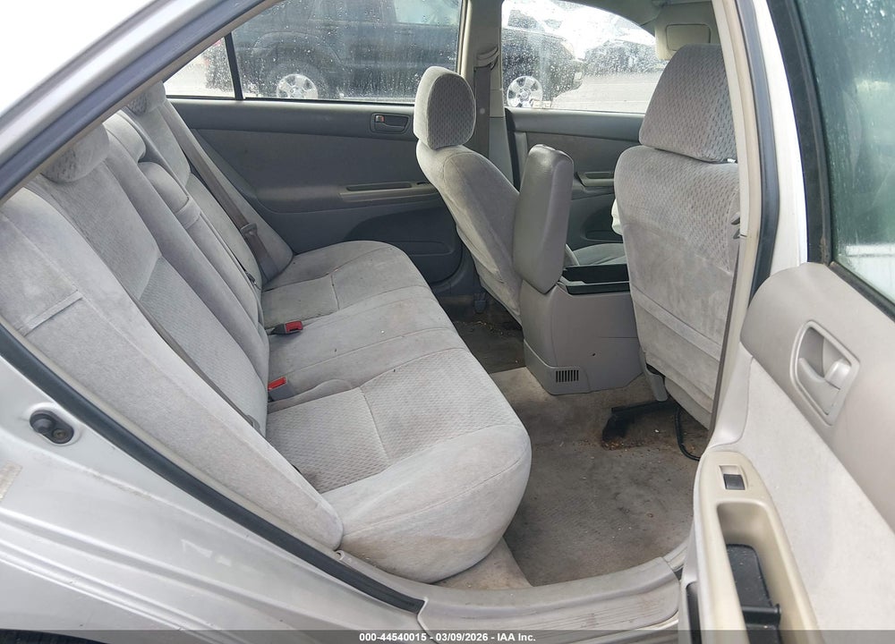 2003 TOYOTA CAMRY LE VIN: 4T1BE32K03U175254