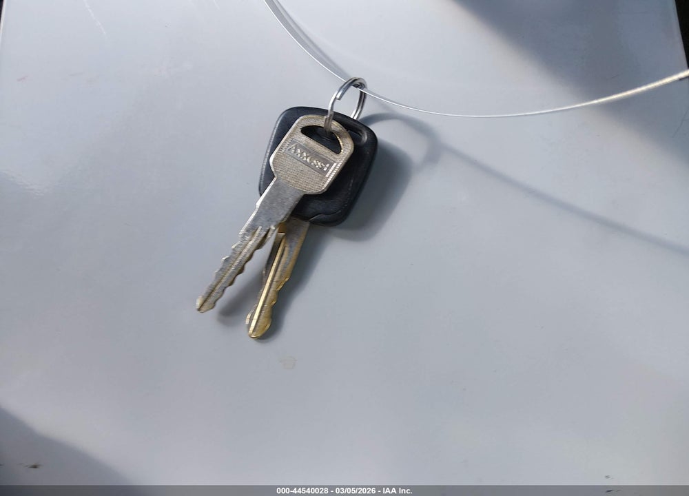 2001 PONTIAC SUNFIRE SE VIN: 1G2JB524017112452