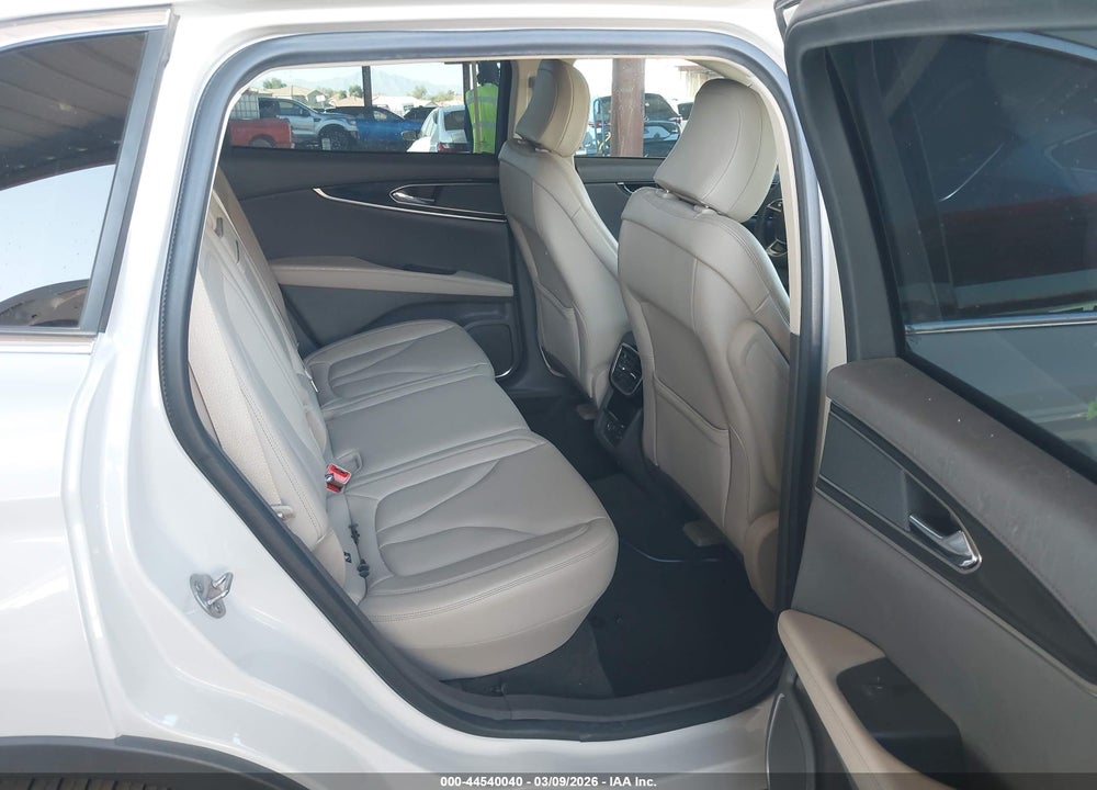 2022 LINCOLN NAUTILUS STANDARD VIN: 2LMPJ6J9XNBL07600