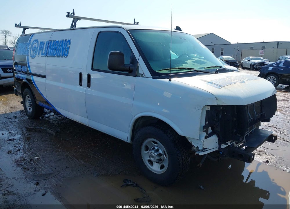 2017 CHEVROLET EXPRESS 2500 WORK VAN VIN: 1GCWGBFG3H1348712