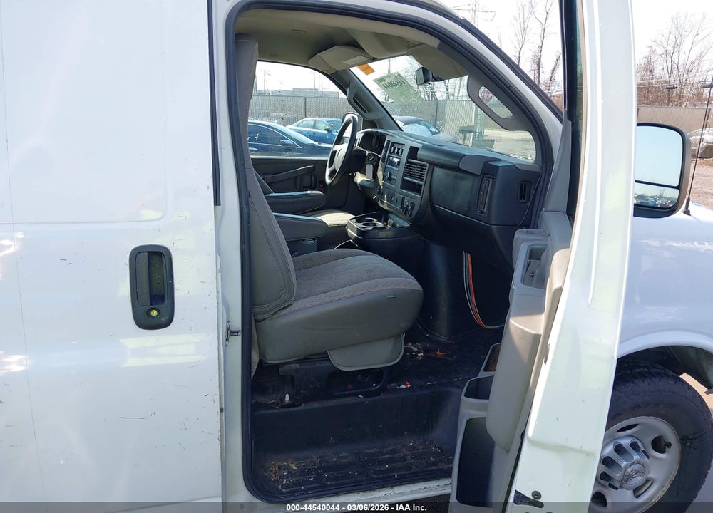 2017 CHEVROLET EXPRESS 2500 WORK VAN VIN: 1GCWGBFG3H1348712