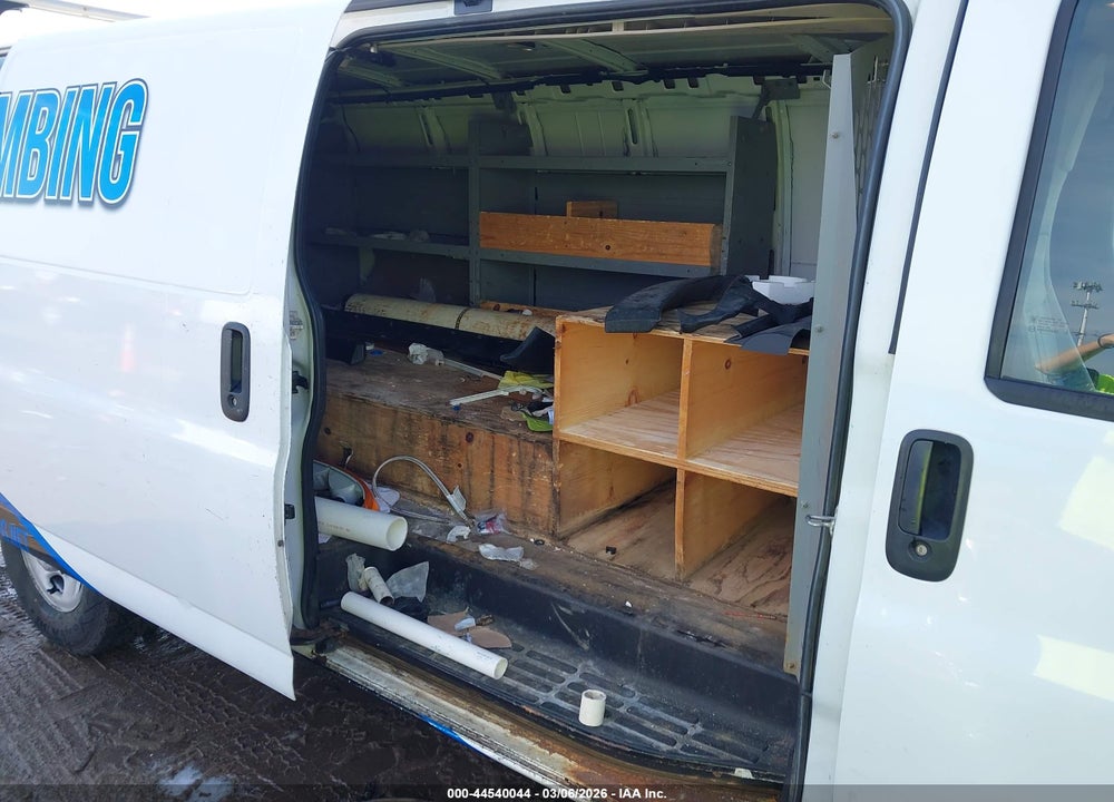 2017 CHEVROLET EXPRESS 2500 WORK VAN VIN: 1GCWGBFG3H1348712
