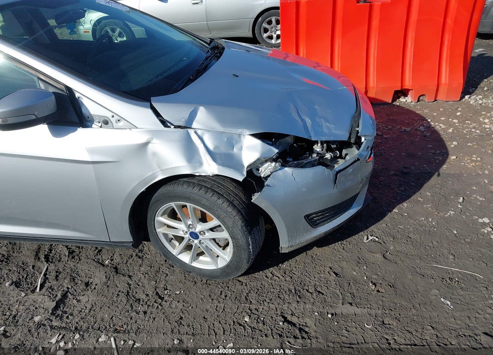 2018 FORD FOCUS SE VIN: 1FADP3F29JL267148